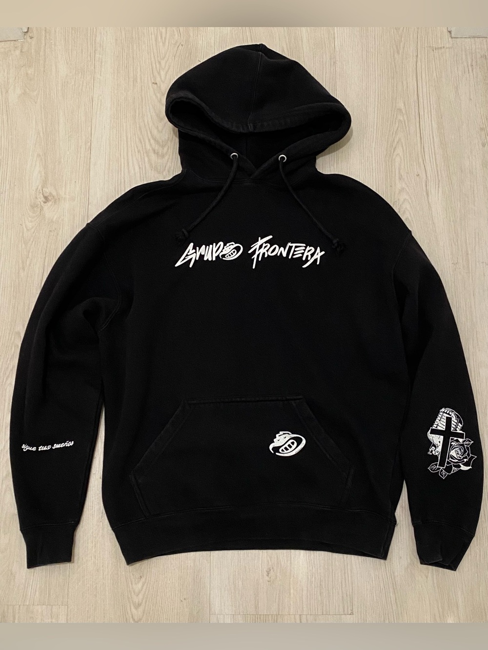 Grupo Frontera Tour Hoodie Medium M Black Jugando A Que No Pasa Nada Payos Merch